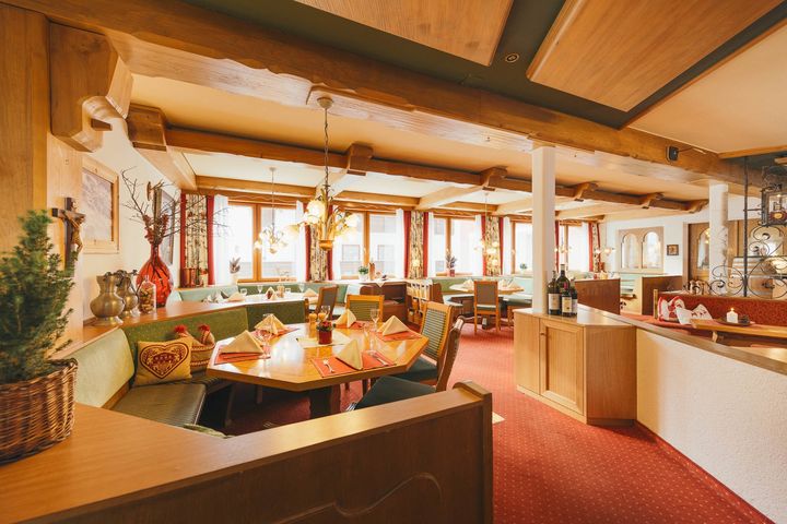 Hotel Arlberghaus frei / Zürs Österreich Skipass