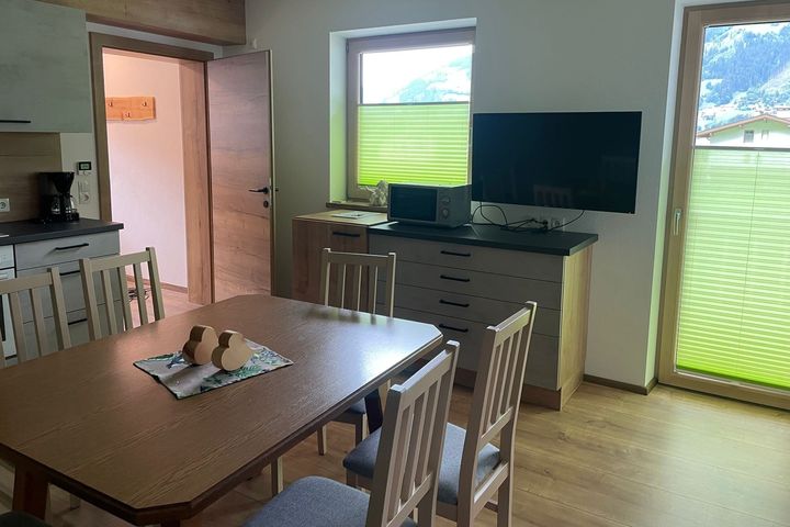 Ferienwohnung Christina billig / Hippach (Zillertal) Österreich verfügbar