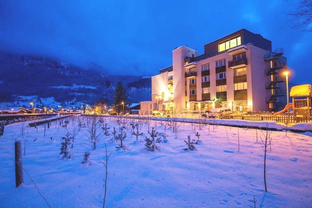 Das Hotel Sherlock Holmes - Unterkunft in Meiringen-Hasliberg