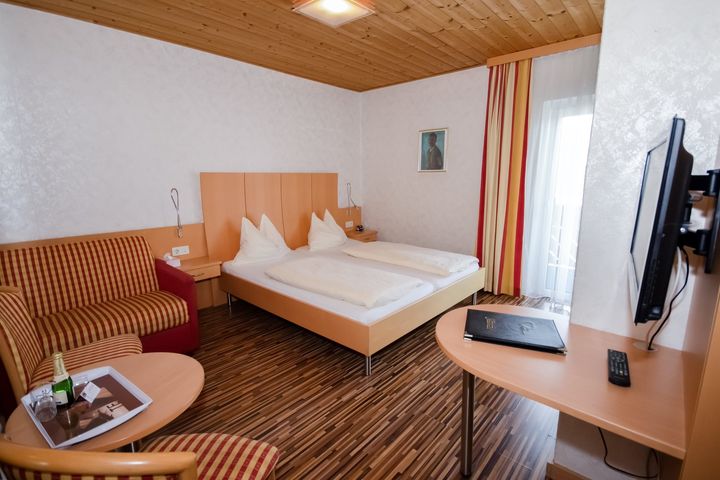 Familienhotel Steindl preiswert / Millstätter See Buchung