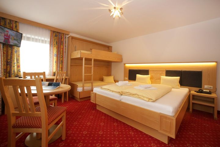 Ferienanlage Hotel Altachhof und Hotel Annemarie preiswert / Saalbach - Hinterglemm Buchung