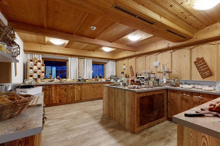 Der Denggenhof (RPR1.) frei / Söll Österreich Skipass