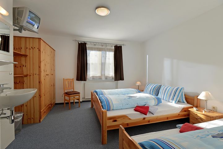 Waldhof preiswert / Going Buchung