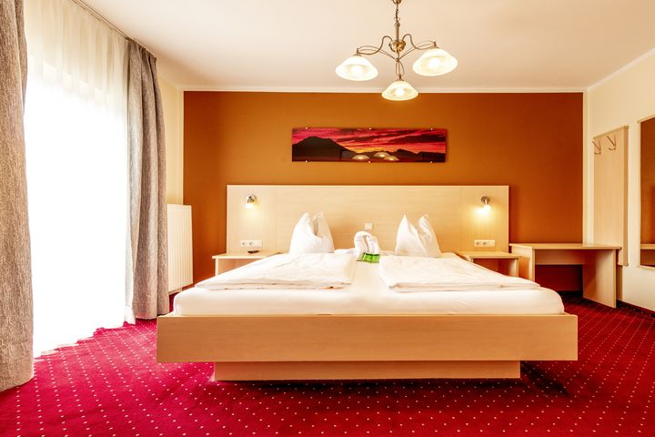 Panoramahotel Traunstein preiswert / Salzkammergut Buchung