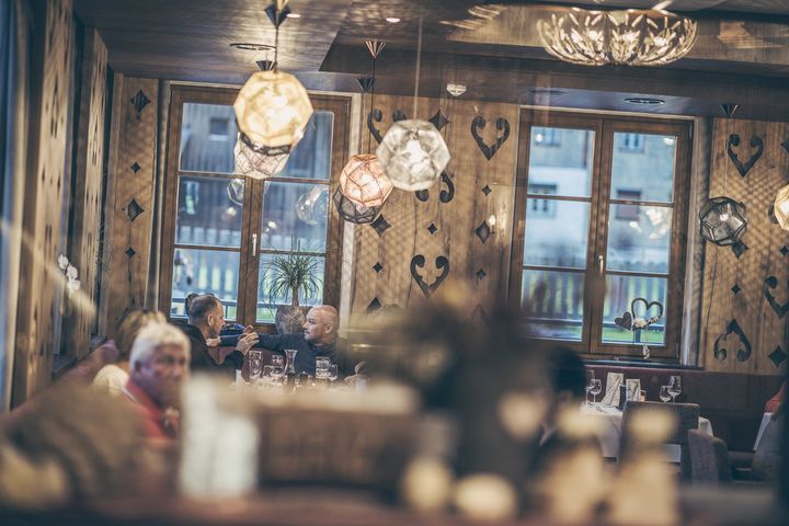 Hotel Lenz frei / Ischgl Österreich Skipass