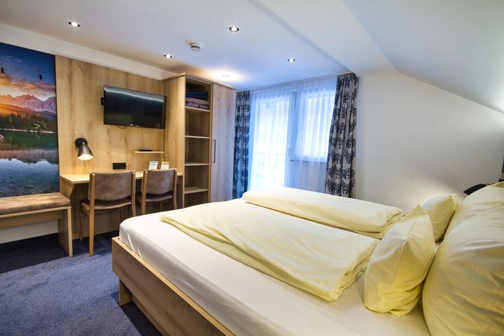 Hotel Zum Franziskaner preiswert / Garmisch-Partenkirchen Buchung