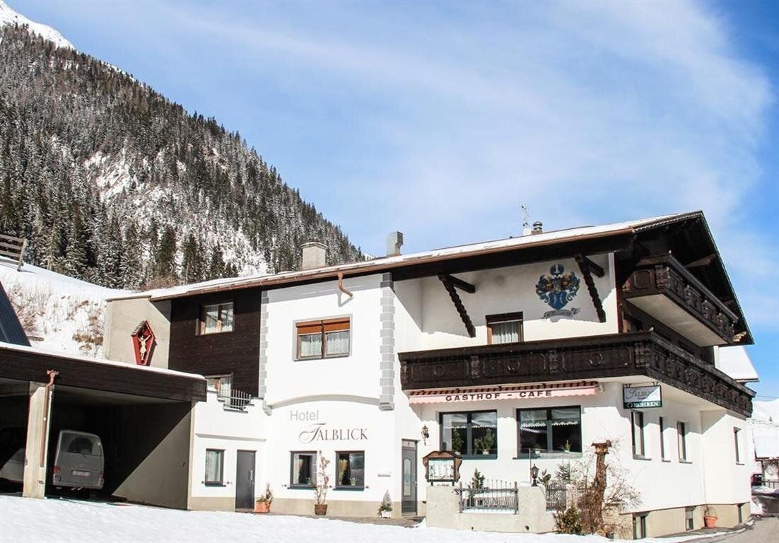 Hotel Talblick und Appartements Paulishof - Unterkunft in Ischgl