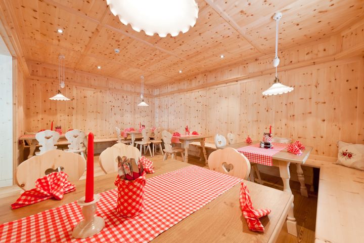 Gasthof zur Sonne (2026/2027) frei / Karneid (Südtirol) Italien Skipass