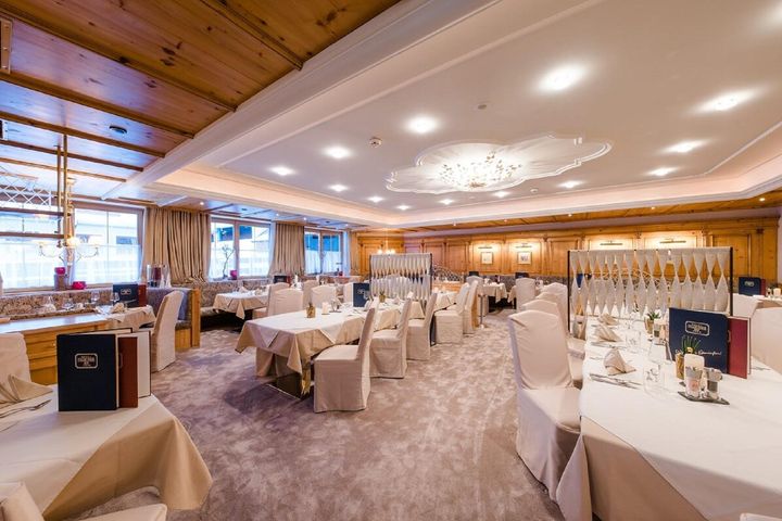 Hotel Salzburger Hof Zauchensee frei / Altenmarkt Österreich Skipass