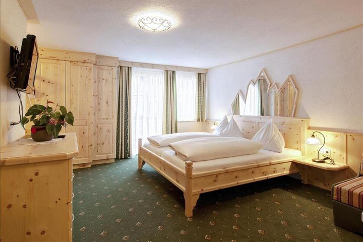 Sagritzerwirt preiswert / Heiligenblut am Großglockner Buchung