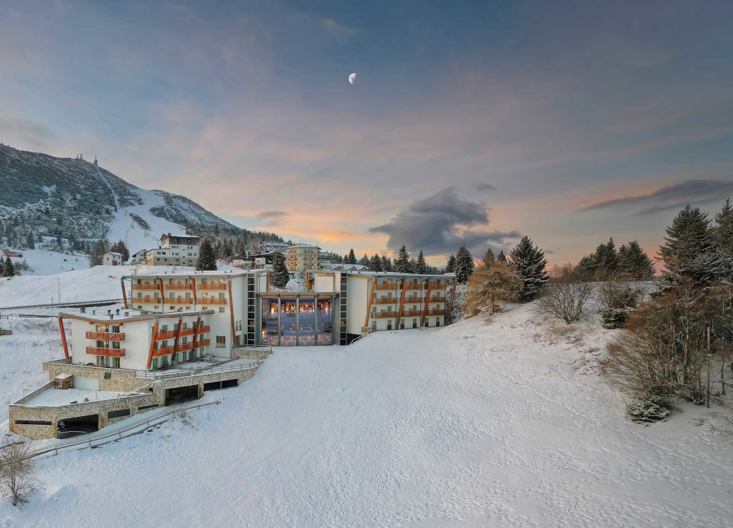Hotel Brenta Dolomites Hotel Brenta Dolomites - Unterkunft in Monte-Bondone