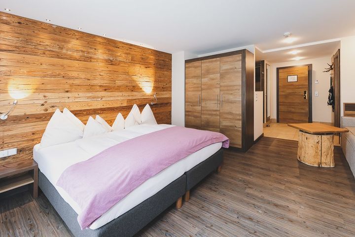 Hotel DIE SONNE preiswert / Saalbach - Hinterglemm Buchung