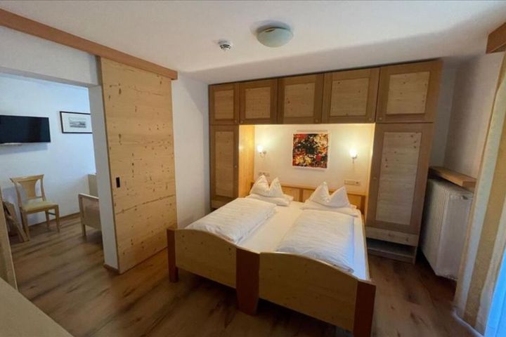 Hotel Meisules frei / Wolkenstein Italien Skipass