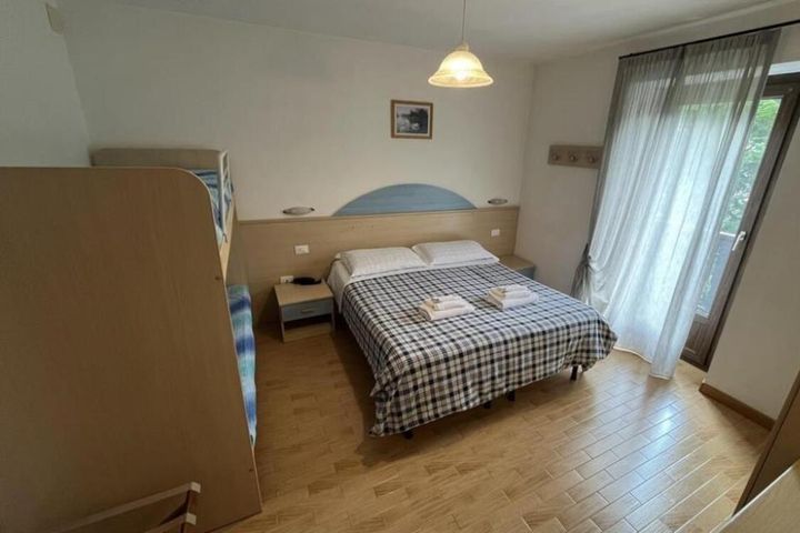 Hotel alle Rose frei / Andalo Italien Skipass