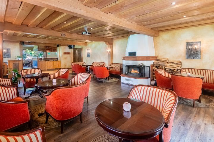 Sporthotel Heiligenblut frei / Heiligenblut am Großglockner Österreich Skipass