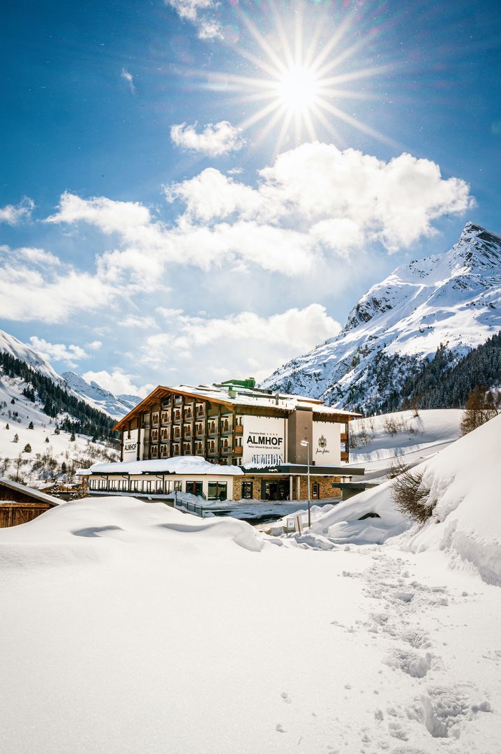 Hotel Almhof - Unterkunft in Galtuer