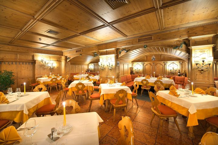 Hotel Valtellina frei / Livigno Italien Skipass