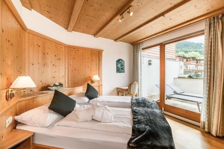 Scherlin Apartments preiswert / Kastelruth - Seis - Völs Buchung