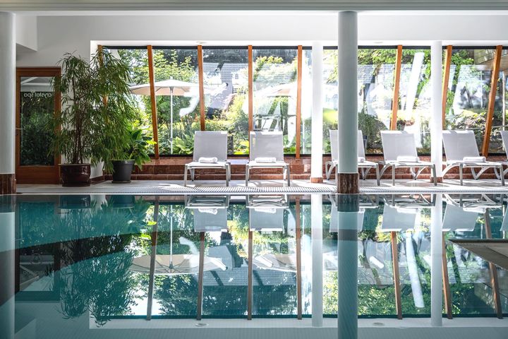 Gartenhotel Crystal billig / Fügen (Zillertal) Österreich verf&uuml;gbar