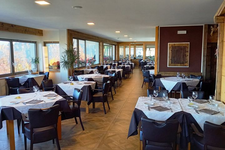 Hotel Monte Bondone Resort frei / Monte Bondone Italien Skipass