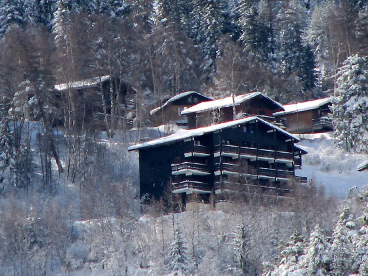 Résidence Le Grand Vallon Résidence Le Grand Vallon - Unterkunft in Valfrejus-Val-Cenis-La-Norma