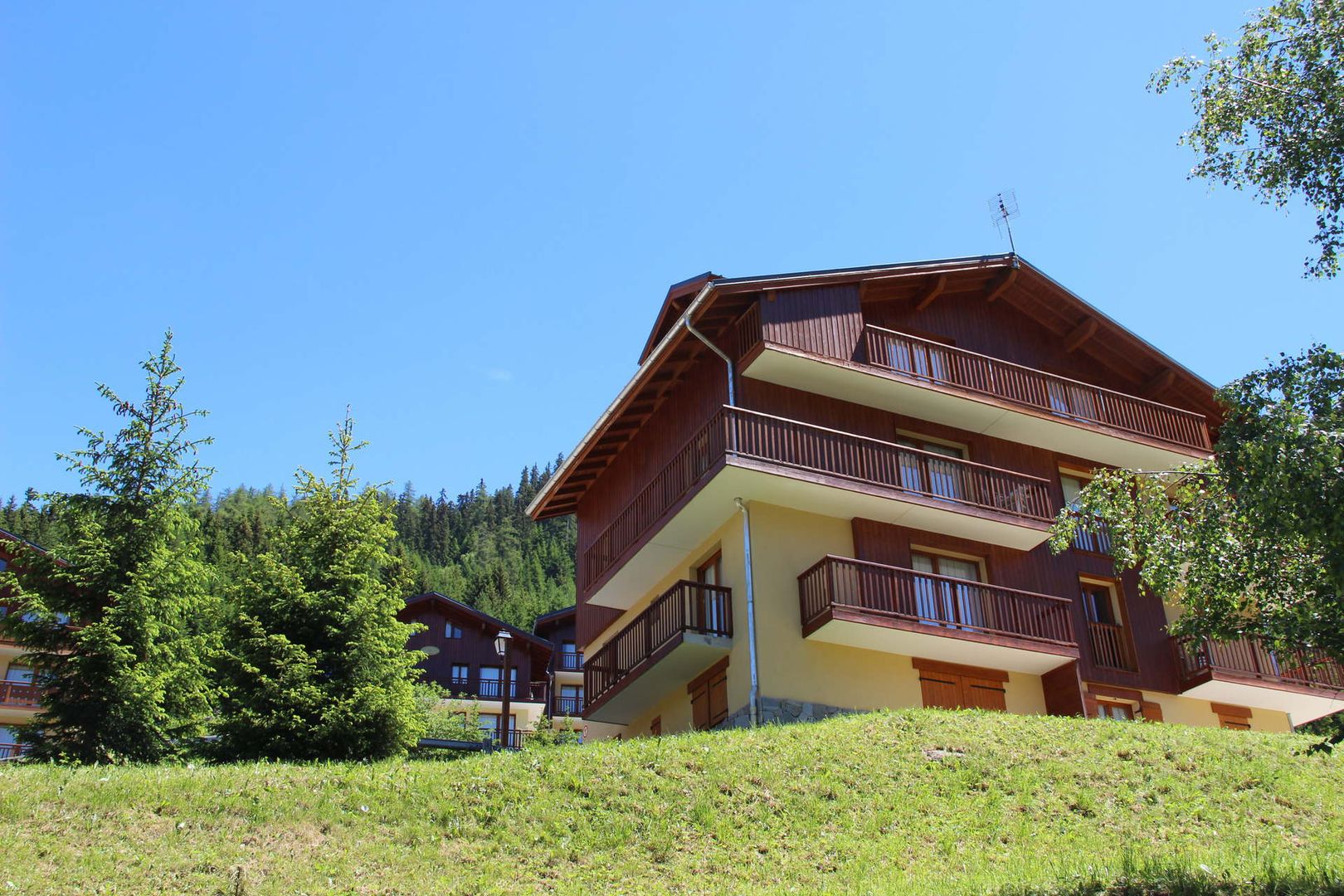 Les Chalets d'Arrondaz Les Chalets d'Arrondaz - Unterkunft in Valfrejus-Val-Cenis-La-Norma