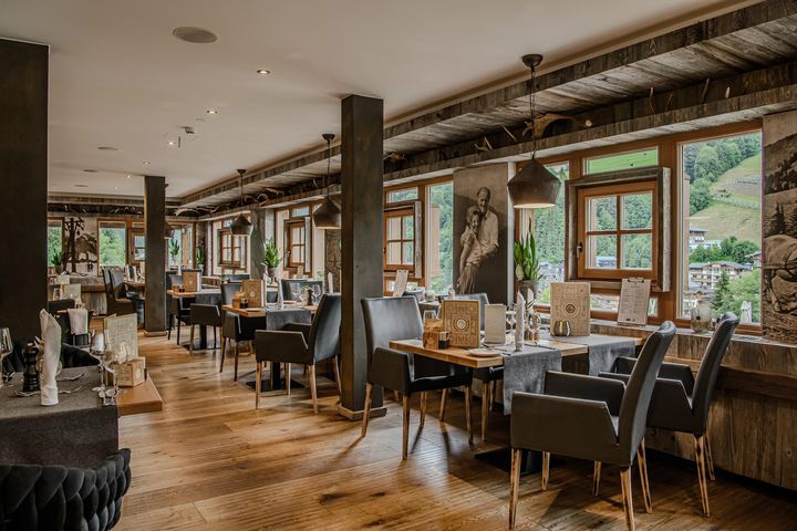 Wellnesshotel Alpin Juwel frei / Saalbach - Hinterglemm Österreich Skipass