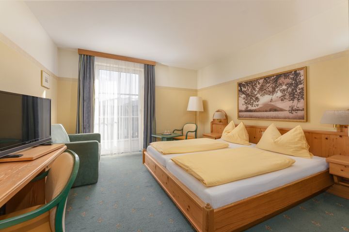 Hotel Lebzelter preiswert / Altenmarkt Buchung